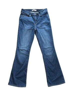 Signature by Levi Strauss Shaping Mid-Rise Bootcut Denim Jeans Size 30 Stretch